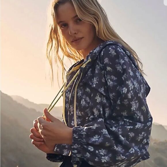 Free People Movement floral  windbreaker with hood jacket and pants set size L - Picture 3 of 13